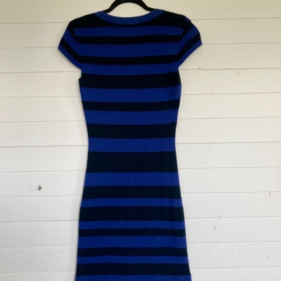 Bodycon Scoop Neck Mini Dress - Picture 2 of 5